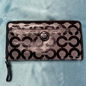 Retro 90's Coach Monogram Black/Gray Patent Wallet